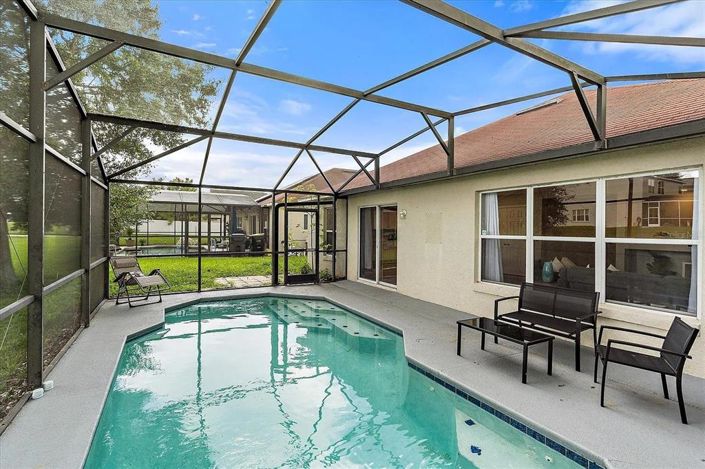 Image No.20-3 Bed Property for sale