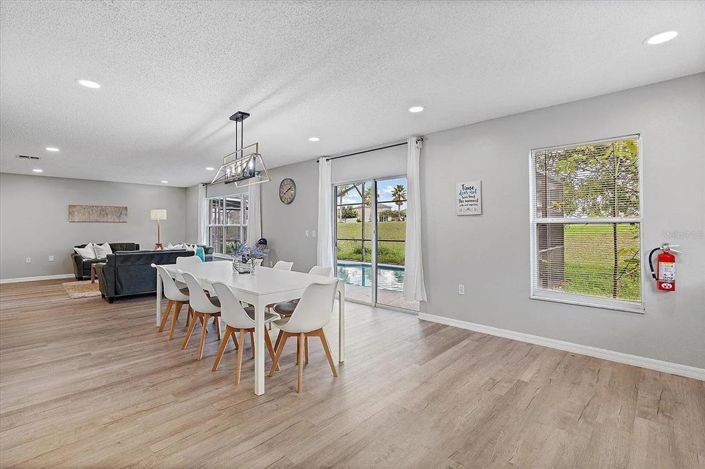 Image No.8-3 Bed Property for sale