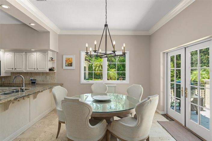 Image No.18-4 Bed Property for sale