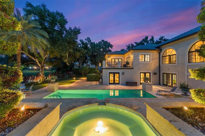 Image No.2-4 Bed Property for sale