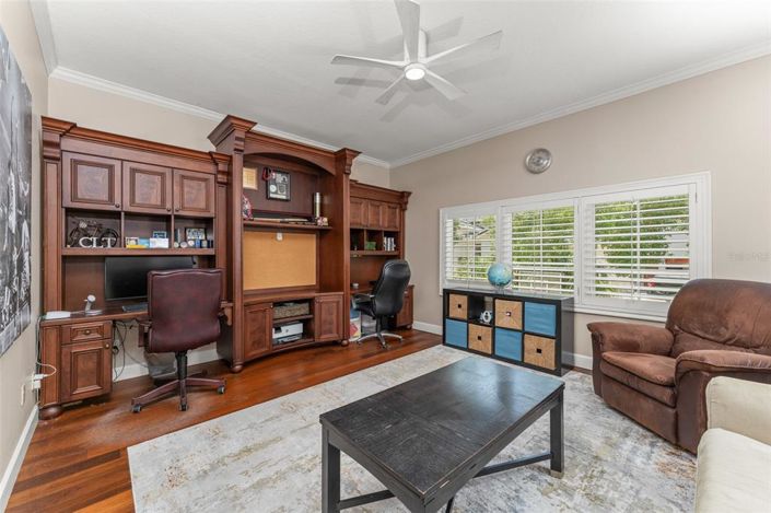 Image No.30-4 Bed Property for sale