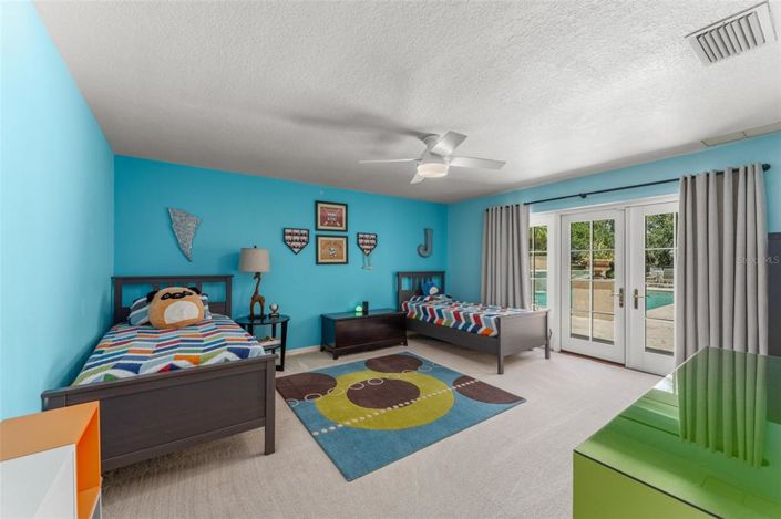 Image No.39-4 Bed Property for sale