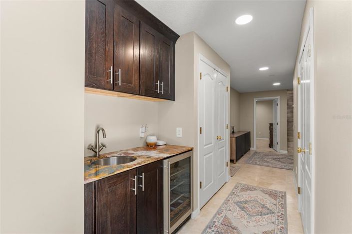 Image No.45-4 Bed Property for sale