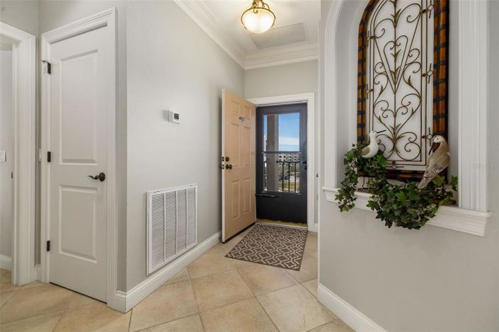 Image No.11-2 Bed Property for sale