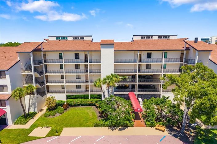 Image No.2-2 Bed Property for sale