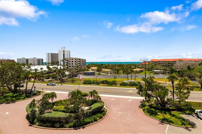 Image No.5-2 Bed Property for sale