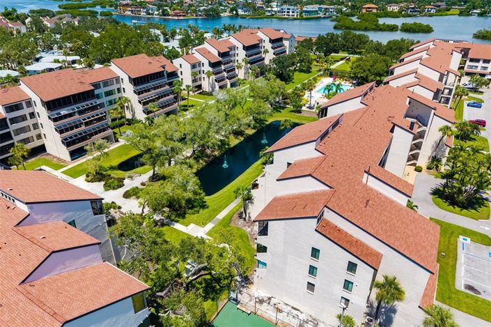 Image No.6-2 Bed Property for sale