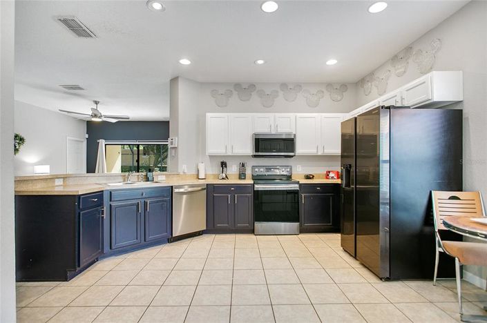 Image No.11-4 Bed Property for sale