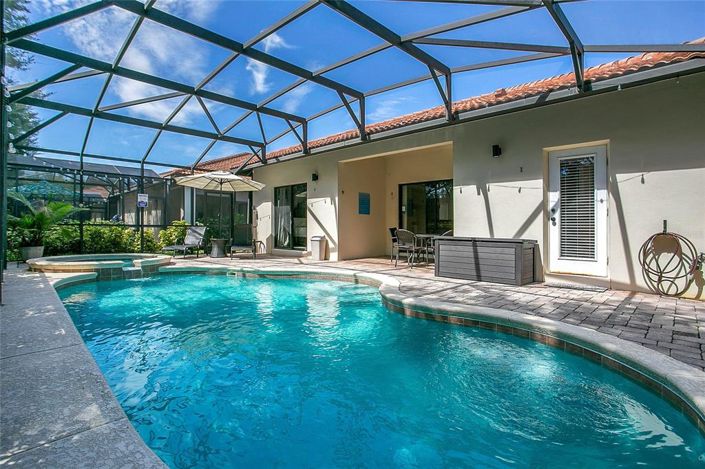 Image No.27-4 Bed Property for sale