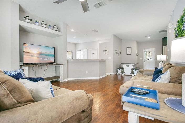 Image No.6-4 Bed Property for sale