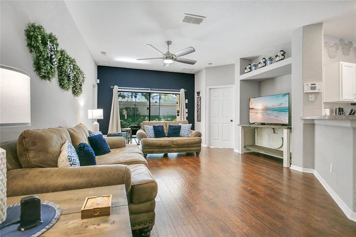 Image No.7-4 Bed Property for sale