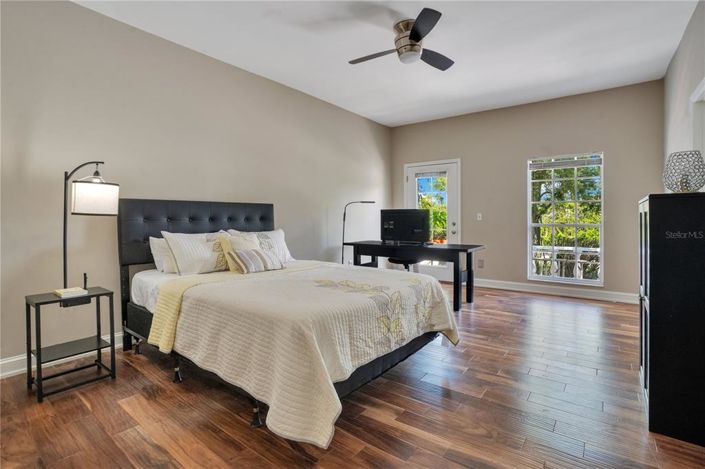 Image No.35-3 Bed Property for sale