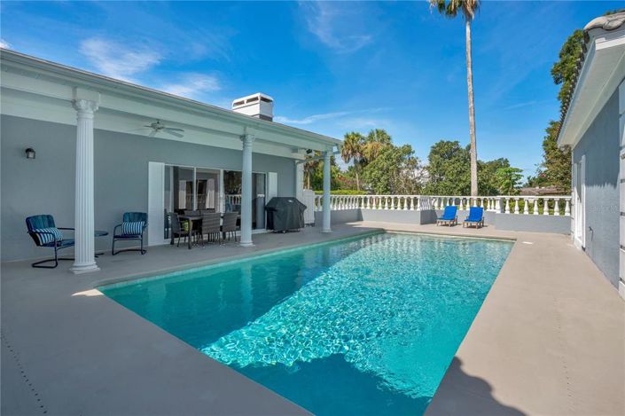 Image No.42-3 Bed Property for sale