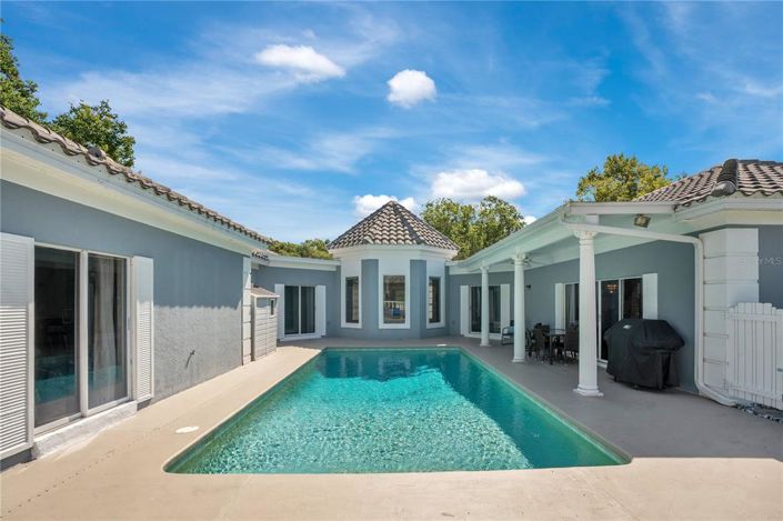 Image No.43-3 Bed Property for sale