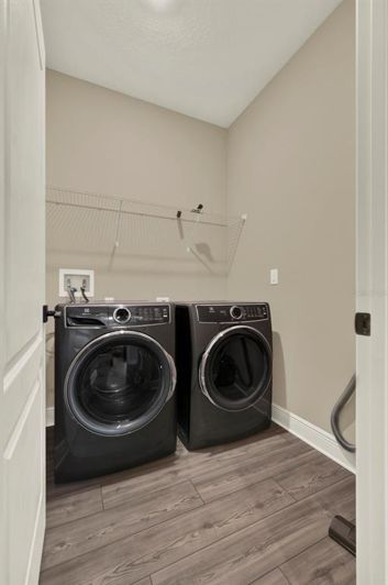 Image No.32-3 Bed Property for sale