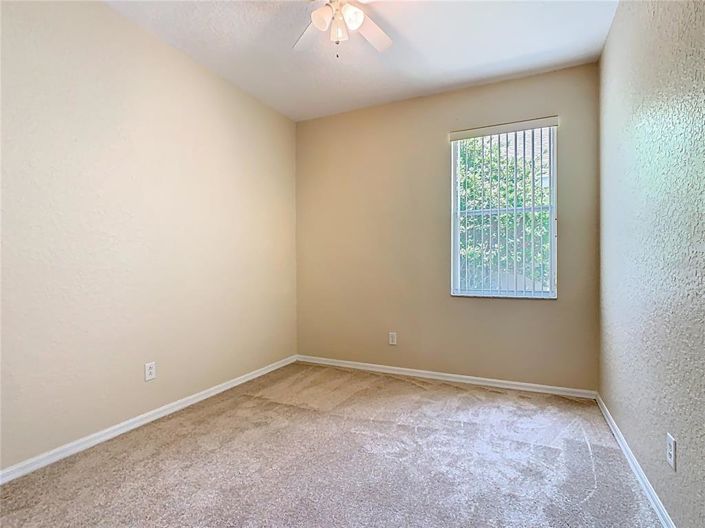 Image No.15-4 Bed Property for sale