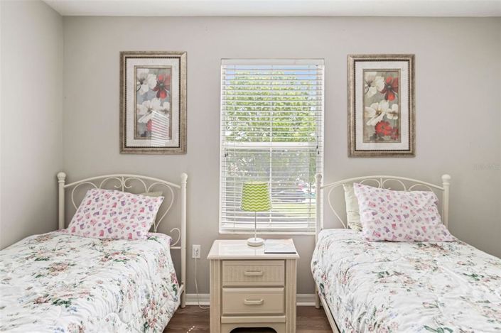 Image No.14-5 Bed Property for sale