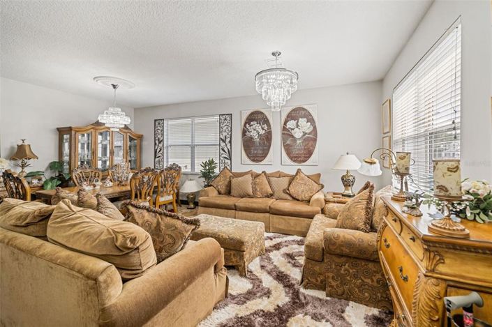 Image No.37-5 Bed Property for sale