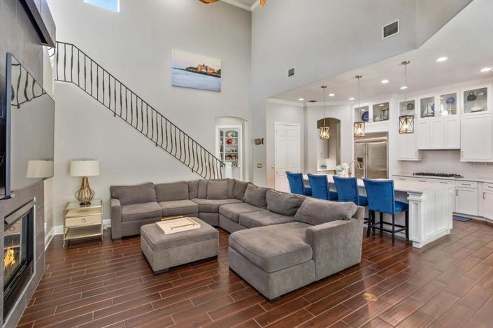 Image No.7-6 Bed Property for sale