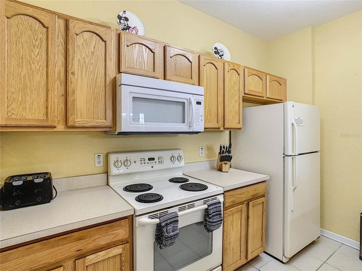 Image No.13-3 Bed Property for sale