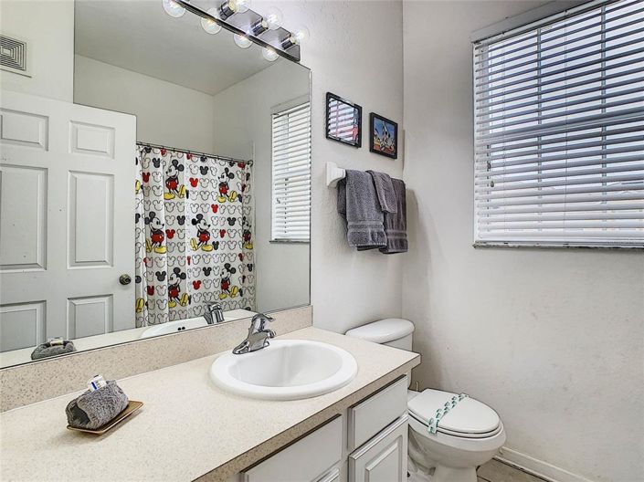 Image No.24-3 Bed Property for sale