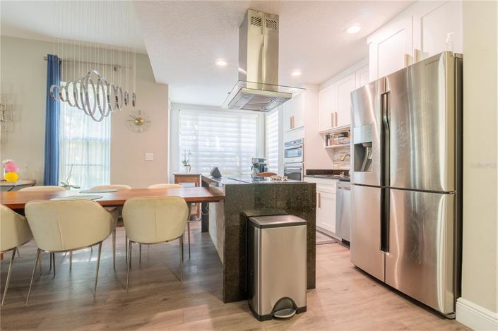 Image No.19-3 Bed Property for sale