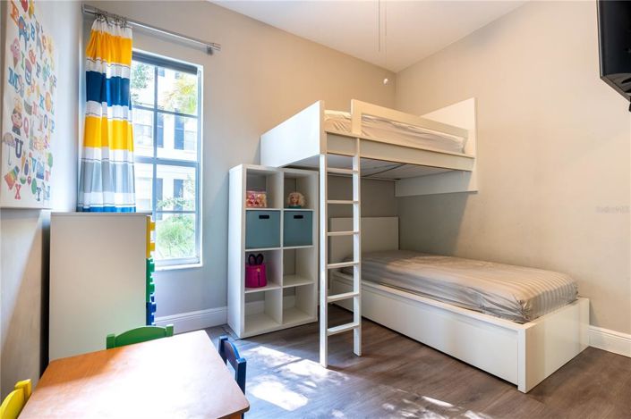 Image No.31-3 Bed Property for sale