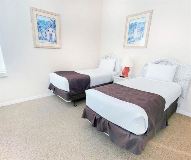 Image No.20-3 Bed Property for sale