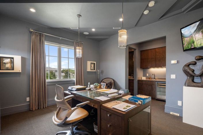 Image No.45-6 Bed Property for sale