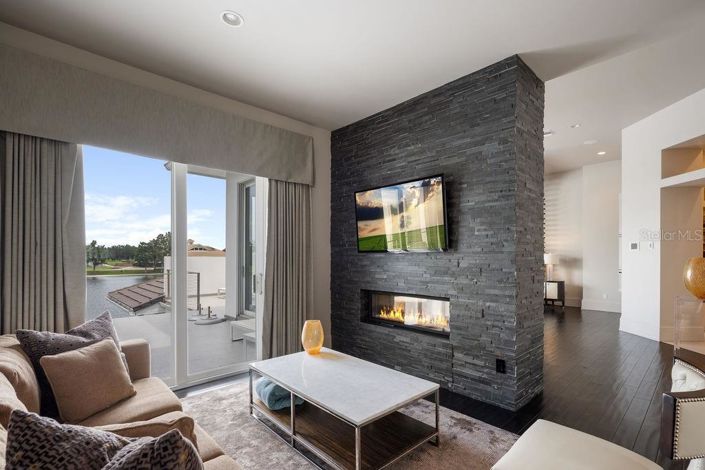 Image No.47-6 Bed Property for sale