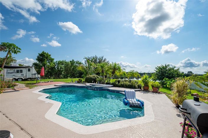 Image No.22-3 Bed Property for sale