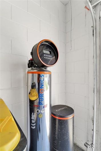 Image No.30-3 Bed Property for sale