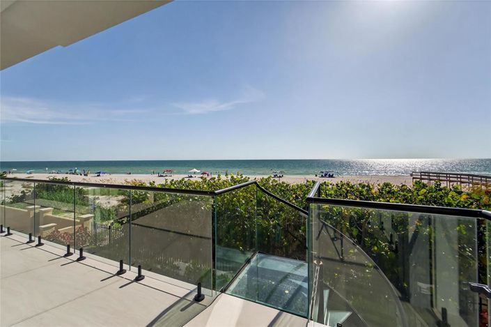 Image No.27-5 Bed Property for sale