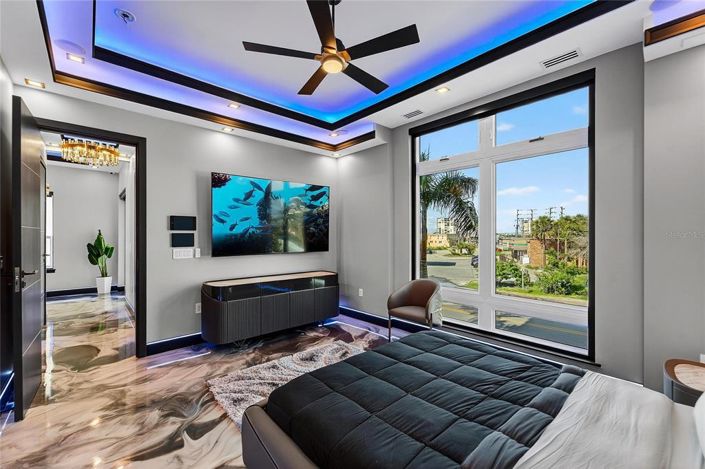 Image No.31-5 Bed Property for sale