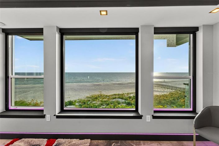 Image No.45-5 Bed Property for sale