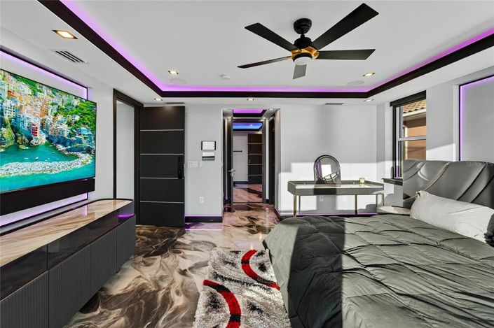 Image No.47-5 Bed Property for sale