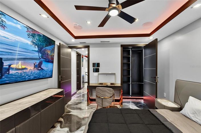 Image No.58-5 Bed Property for sale