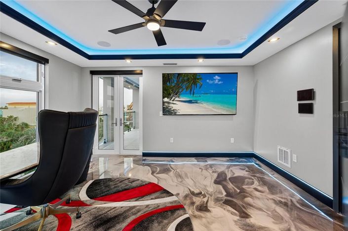 Image No.60-5 Bed Property for sale