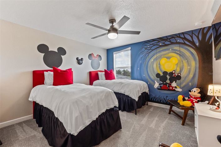 Image No.22-8 Bed Property for sale