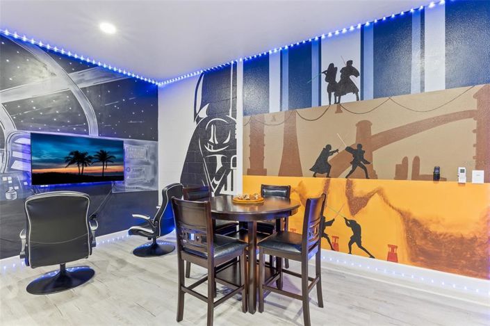 Image No.40-8 Bed Property for sale