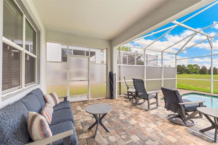 Image No.43-8 Bed Property for sale