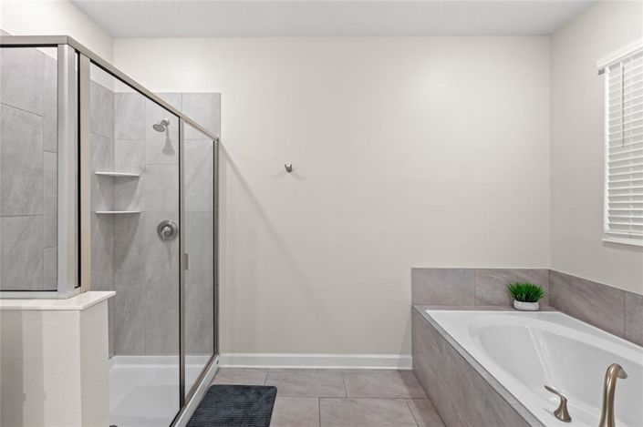 Image No.16-9 Bed Property for sale