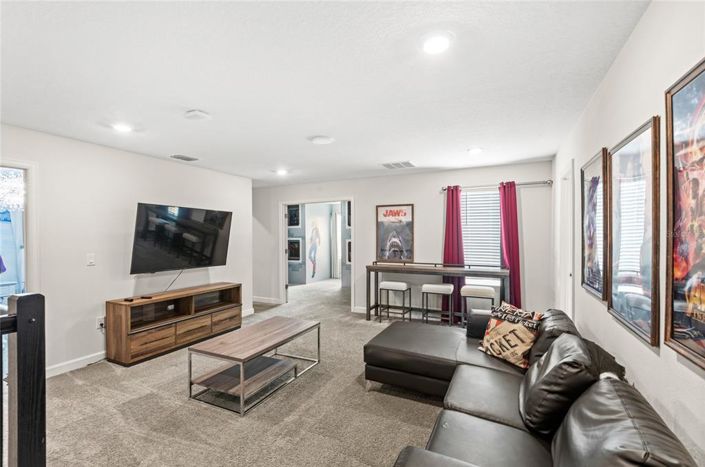 Image No.26-9 Bed Property for sale