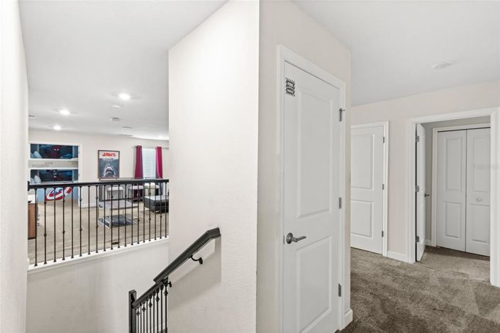 Image No.28-9 Bed Property for sale