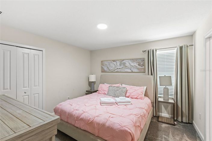 Image No.31-9 Bed Property for sale