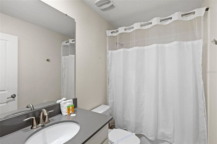 Image No.32-9 Bed Property for sale