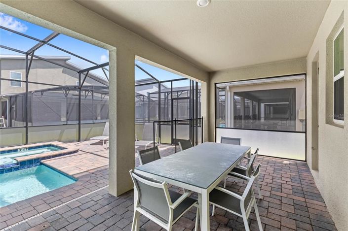 Image No.38-9 Bed Property for sale