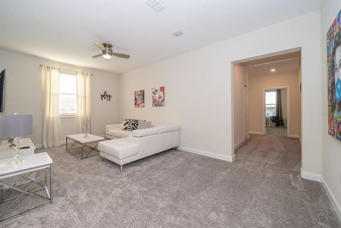 Image No.9-6 Bed Property for sale