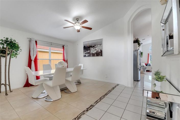 Image No.35-5 Bed Property for sale