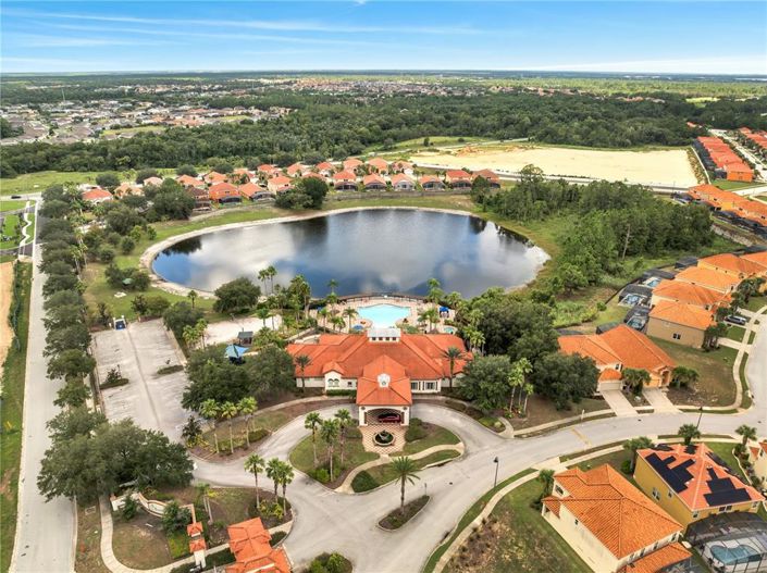 Image No.40-5 Bed Property for sale